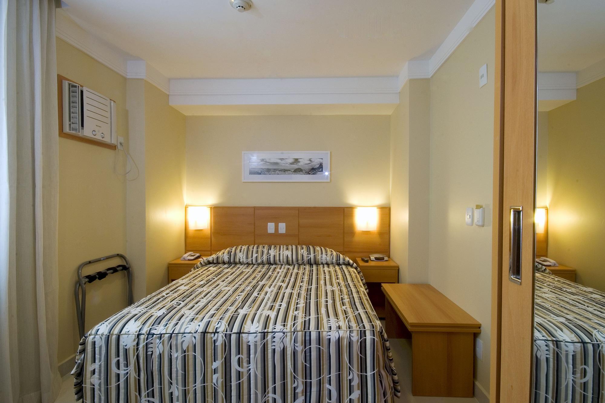 ריו דה ז'ניירו Hotel Atlantico Business Centro מראה חיצוני תמונה A room at the hotel
