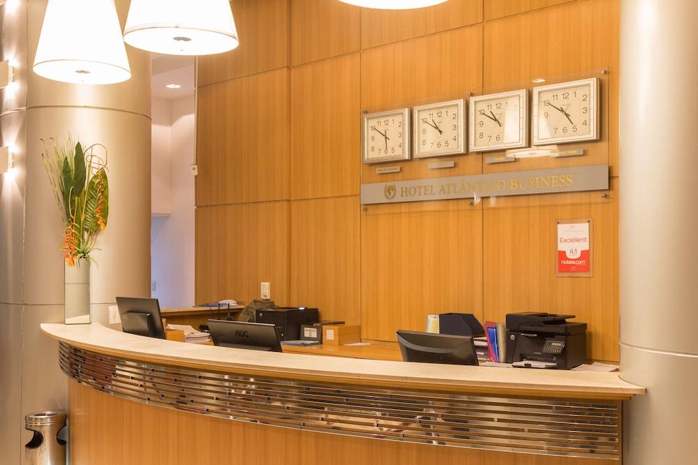 ריו דה ז'ניירו Hotel Atlantico Business Centro מראה חיצוני תמונה Reception desk