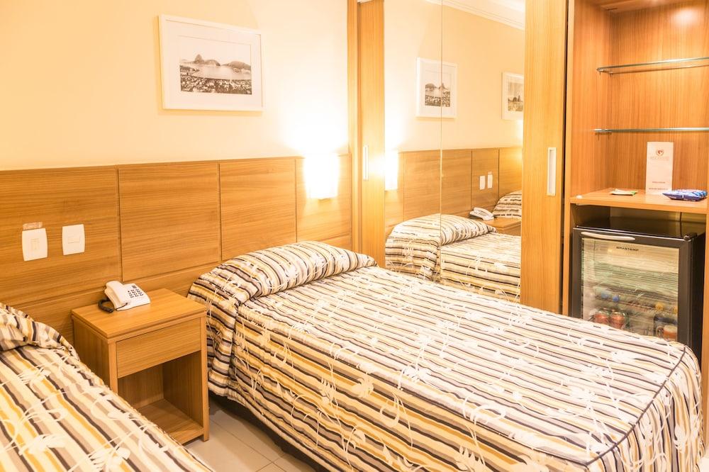 ריו דה ז'ניירו Hotel Atlantico Business Centro מראה חיצוני תמונה Room at the hotel