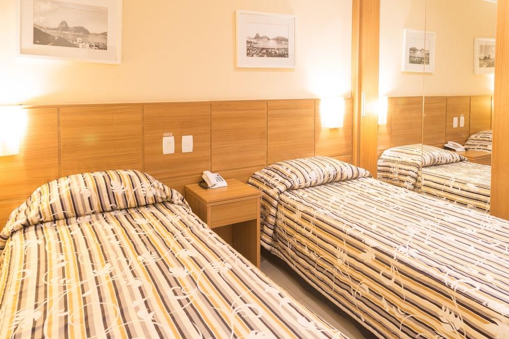 ריו דה ז'ניירו Hotel Atlantico Business Centro מראה חיצוני תמונה Room at the hotel