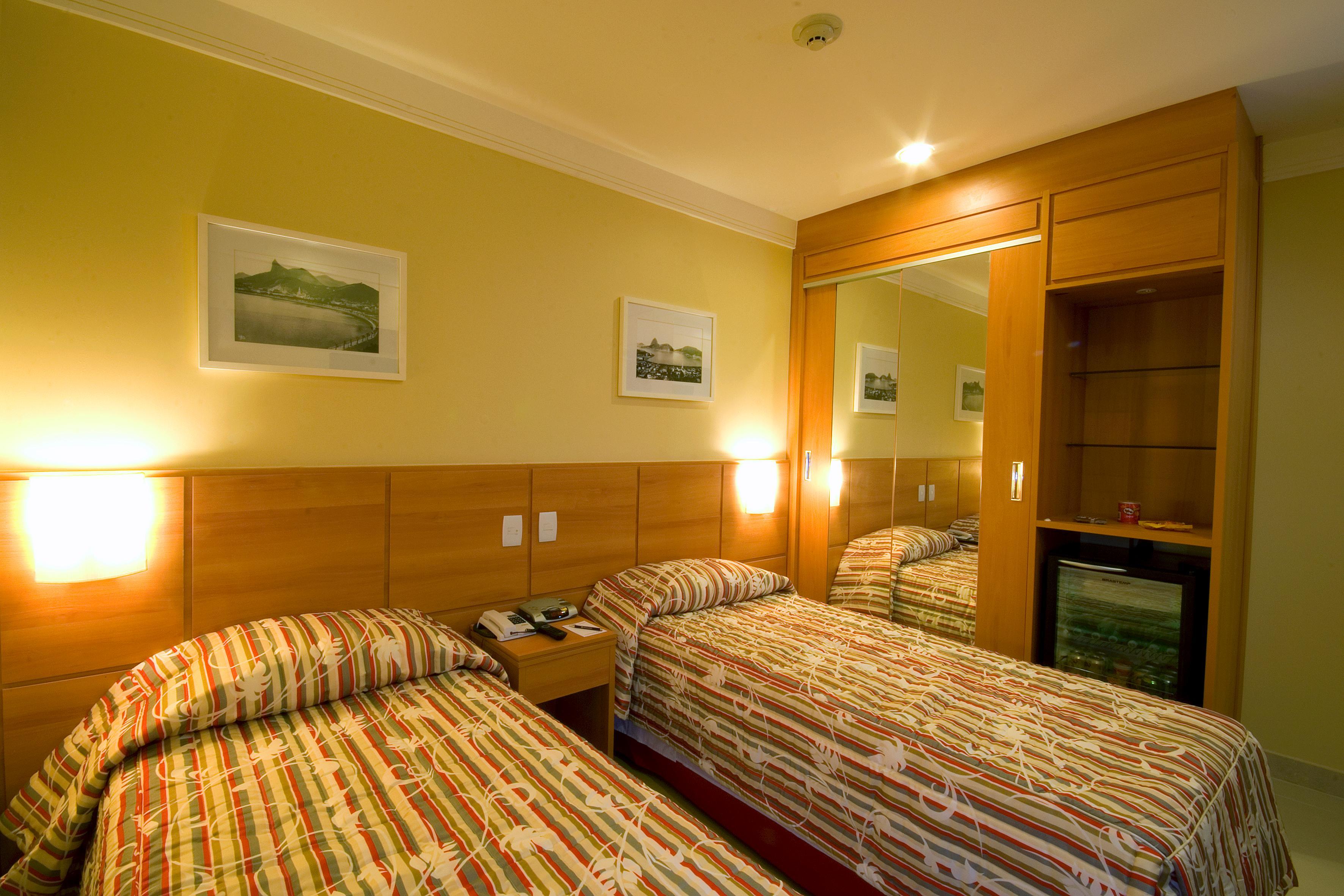 ריו דה ז'ניירו Hotel Atlantico Business Centro מראה חיצוני תמונה A room at the hotel