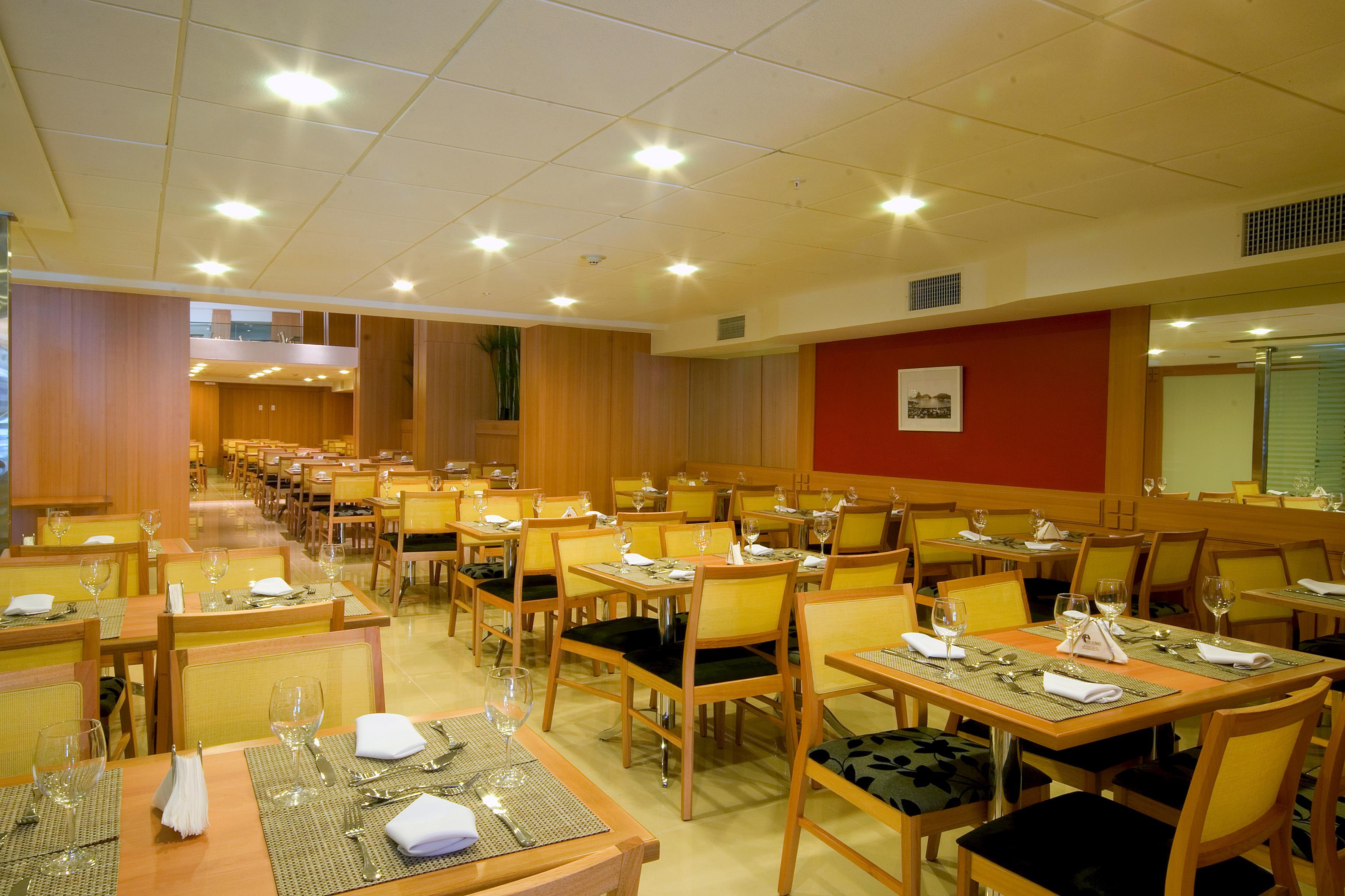 ריו דה ז'ניירו Hotel Atlantico Business Centro מראה חיצוני תמונה A restaurant in Belgrade